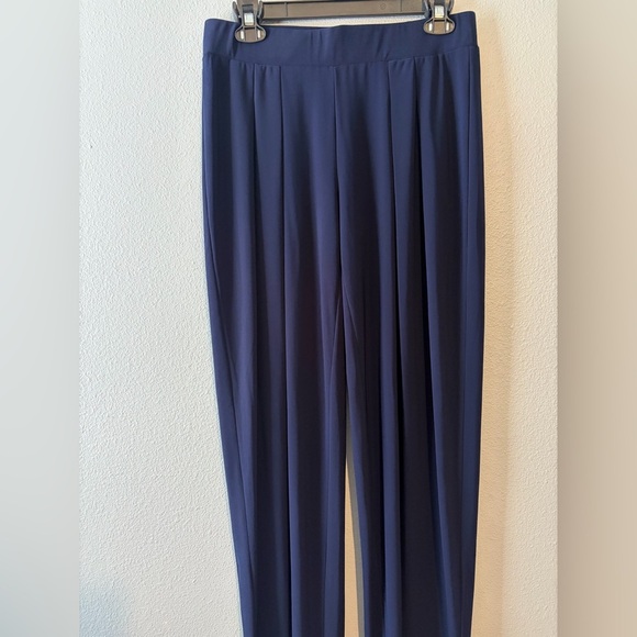 Norma Kamali Tapered Stretch-jersey Trousers Dark Navy - Picture 6 of 7